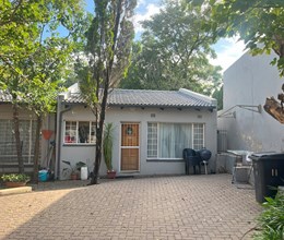 EXCLUSIVE RESIDENTIAL PROPERTY, HALFWAY GARDENS, MIDRAND